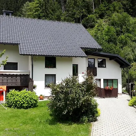Jakelj Appartement *