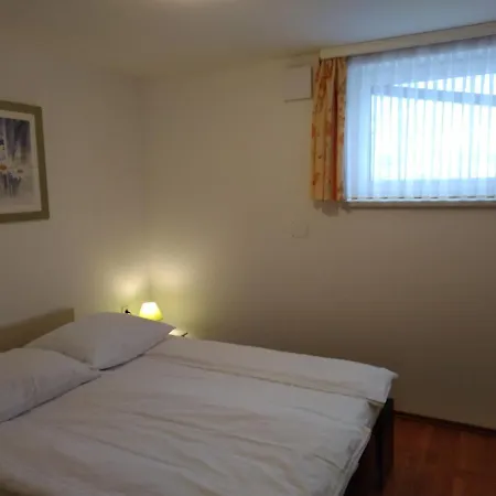 Jakelj * Kranjska Gora