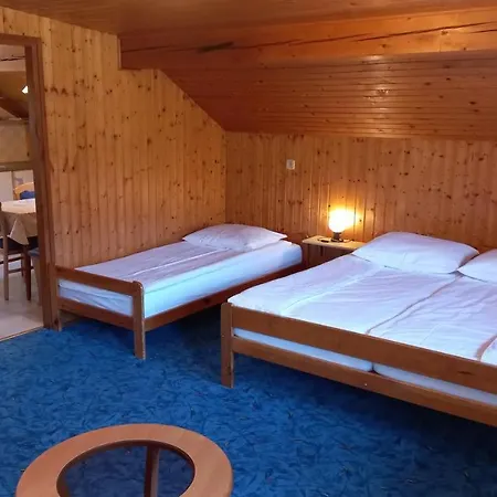 Jakelj Apartment